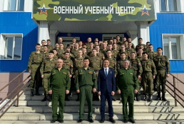 Встреча с Героем России: Амыр Аргамаков рассказал курсантам ВУЦ ГАГУ о важности жизненных ориентиров